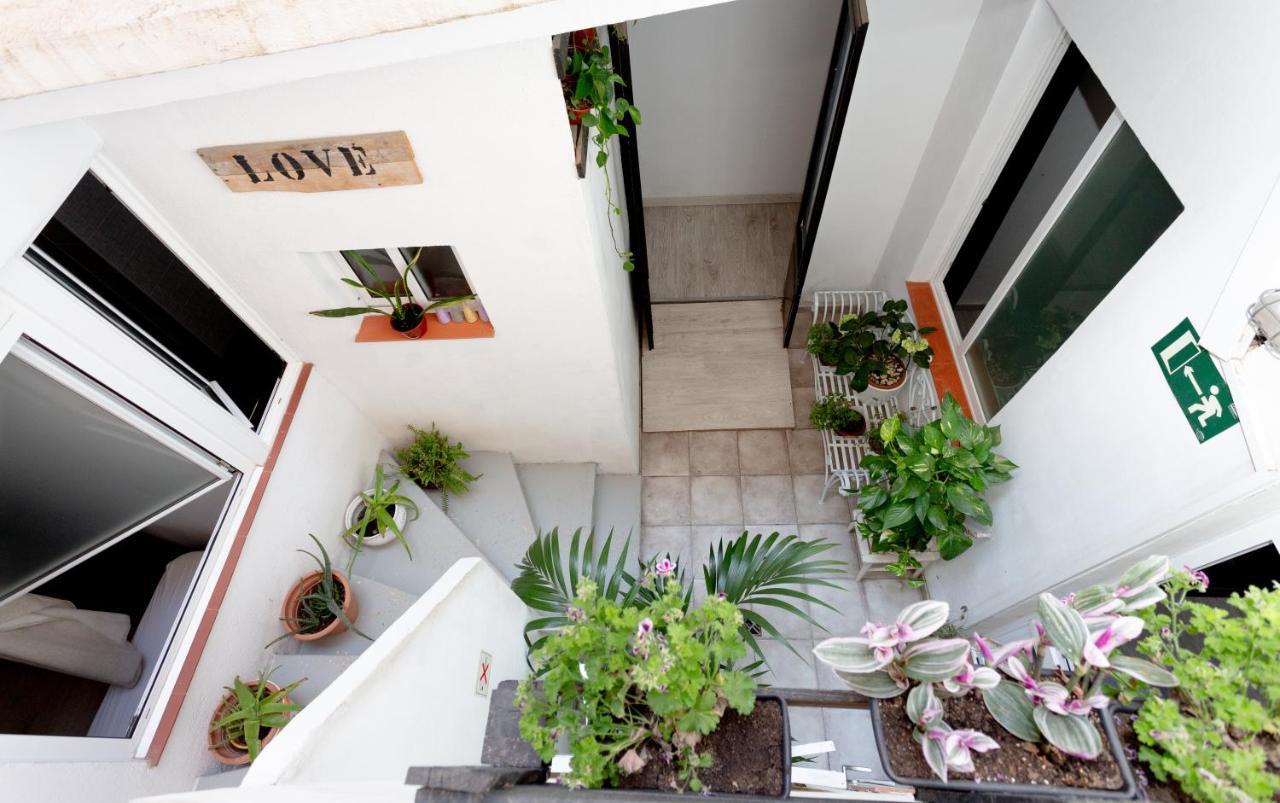 Hostel Easy Sants By Bossh! (Adults Only) Barcelona Exterior foto
