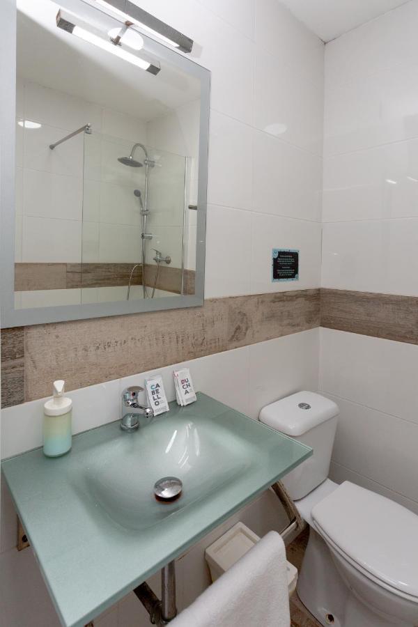 Hostel Easy Sants By Bossh! (Adults Only) Barcelona Exterior foto